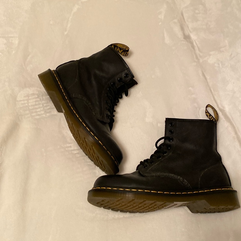 Dr. Martens 1460 Leather Boot